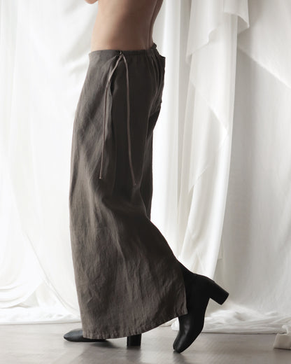 low-rise slacks