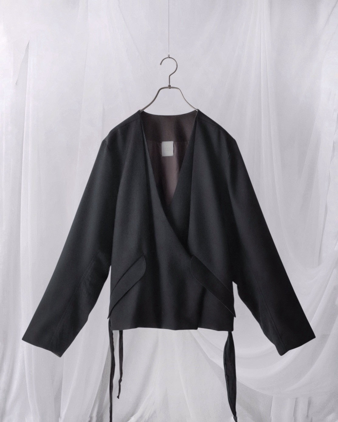 collarless tailored jacket