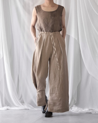 wide easy trousers