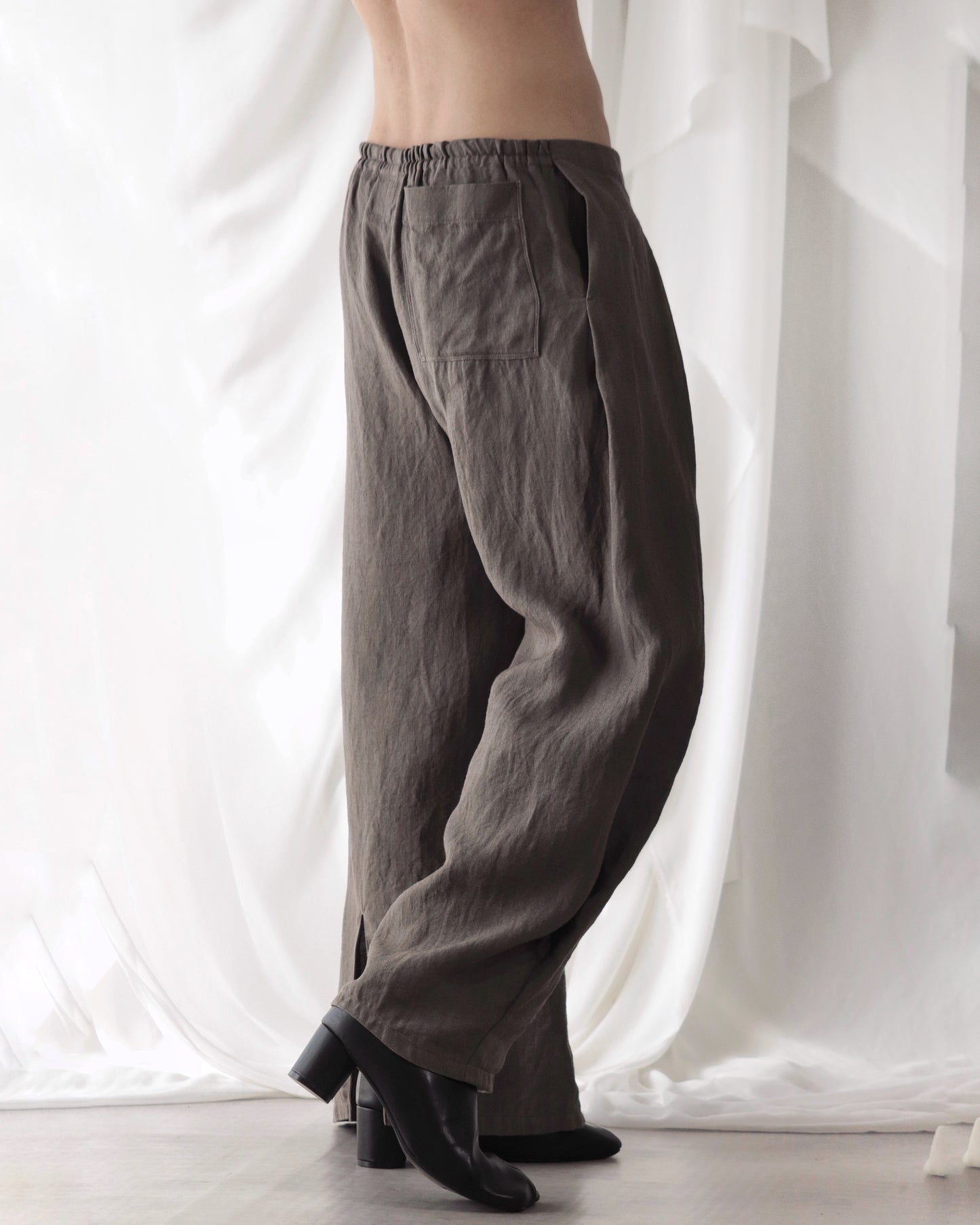 low-rise slacks