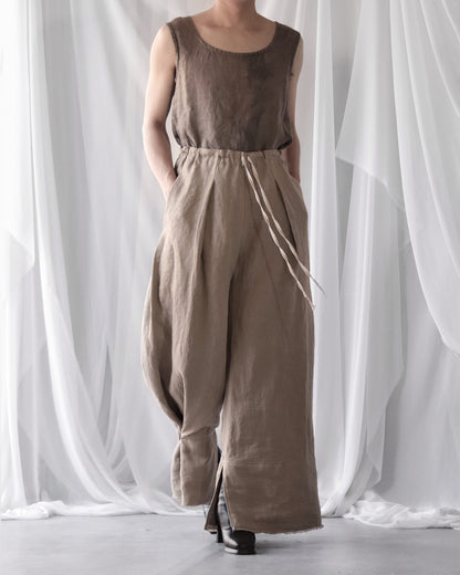wide easy trousers