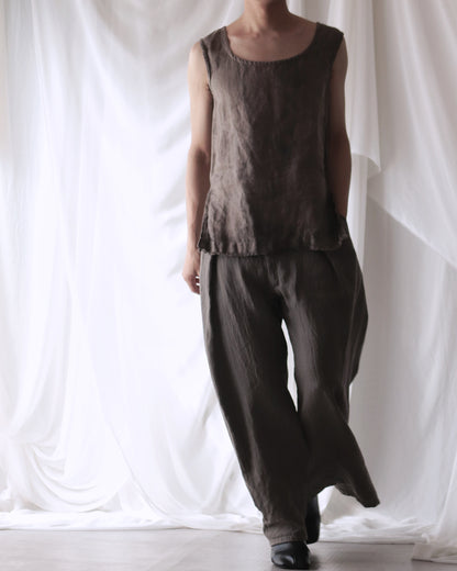 low-rise slacks