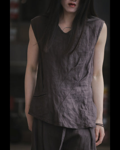 tuck sleeveless shirts
