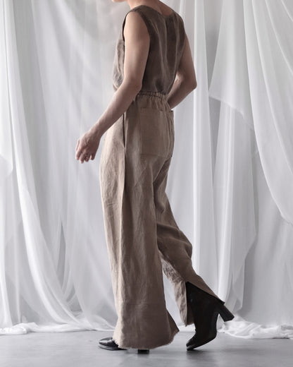 wide easy trousers