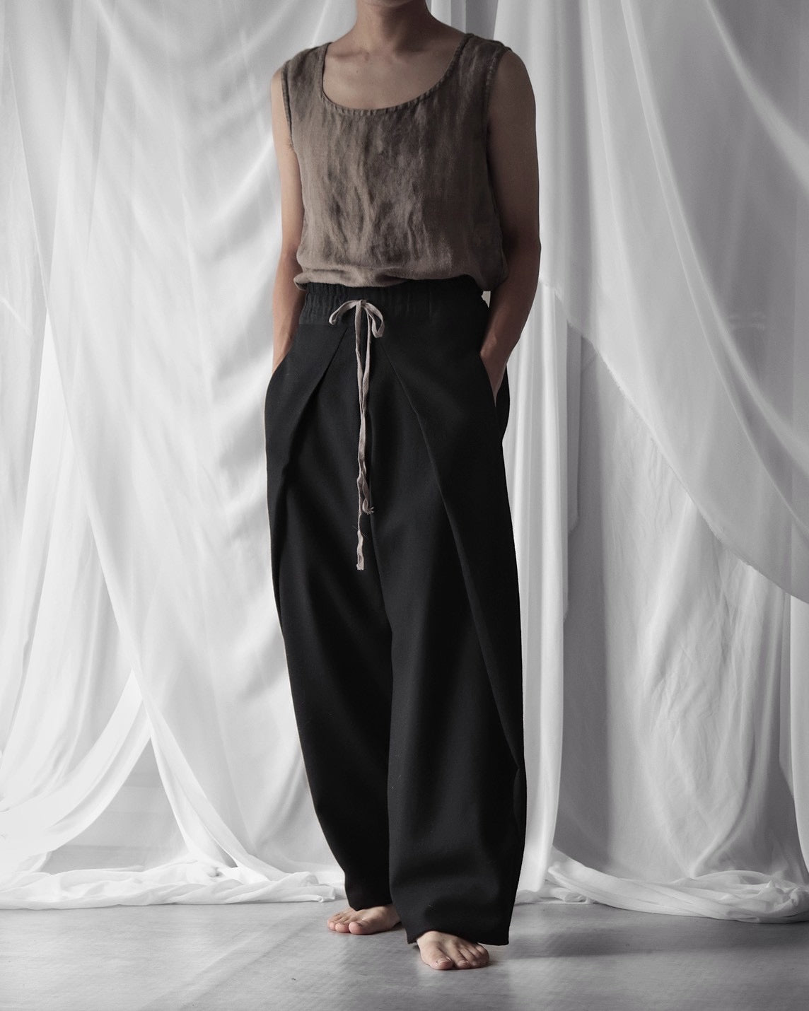 tucked tapered easy slacks