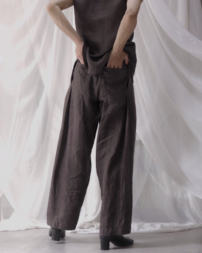 tuck sleeveless shirts