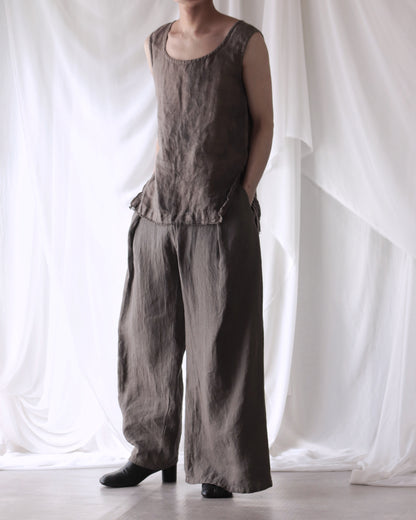 low-rise slacks