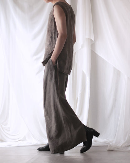 low-rise slacks