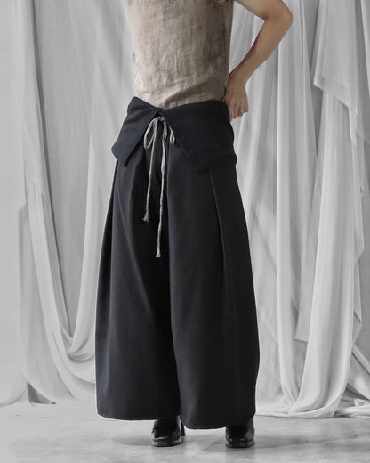 HARAMAKI trousers