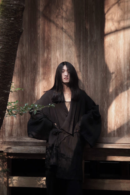 mid-length slit haori