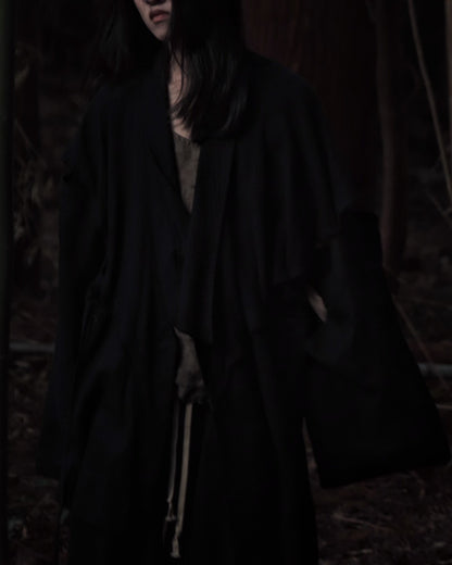 mid-length slit haori