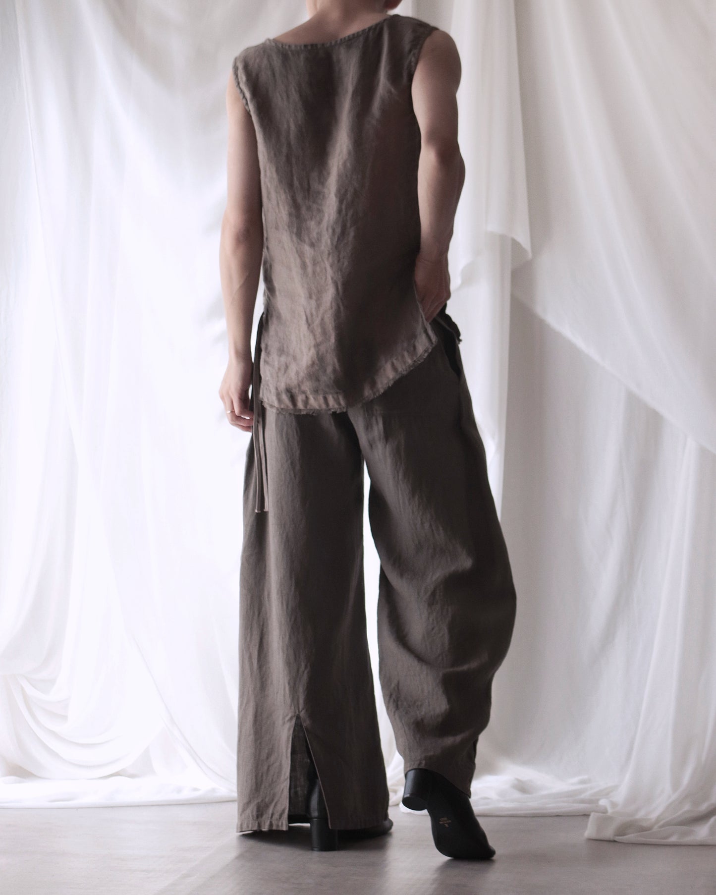 low-rise slacks