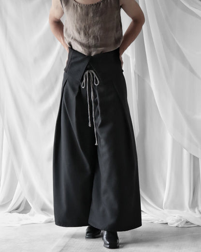 HARAMAKI trousers