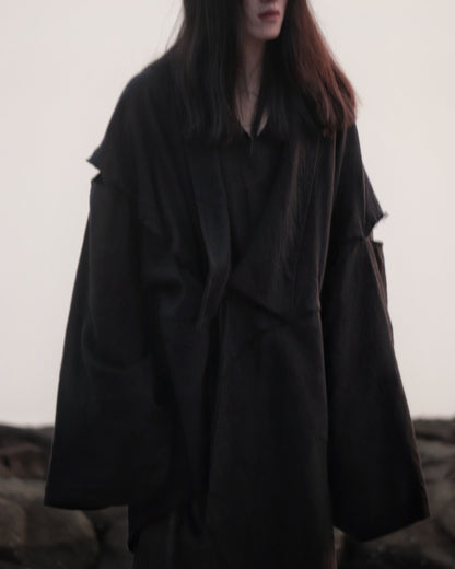 mid-length slit haori