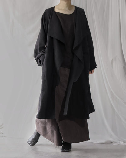 vestido de lino con cuello de tres vías