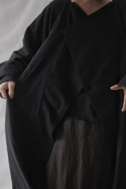 vestido de lino con cuello de tres vías