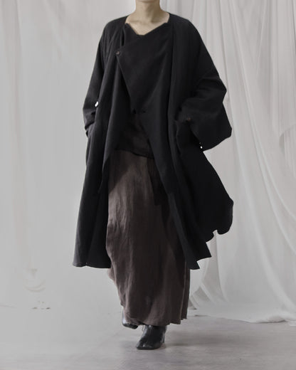 vestido de lino con cuello de tres vías