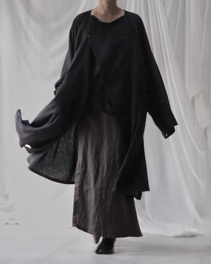 vestido de lino con cuello de tres vías
