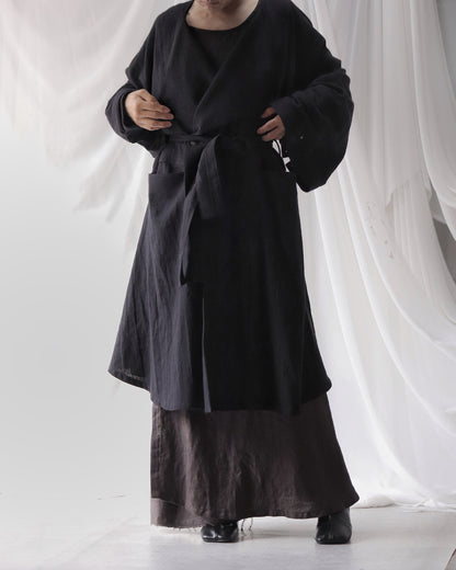 vestido de lino con cuello de tres vías