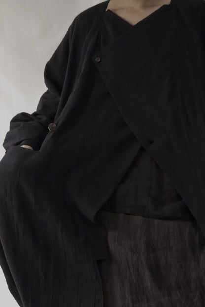 vestido de lino con cuello de tres vías
