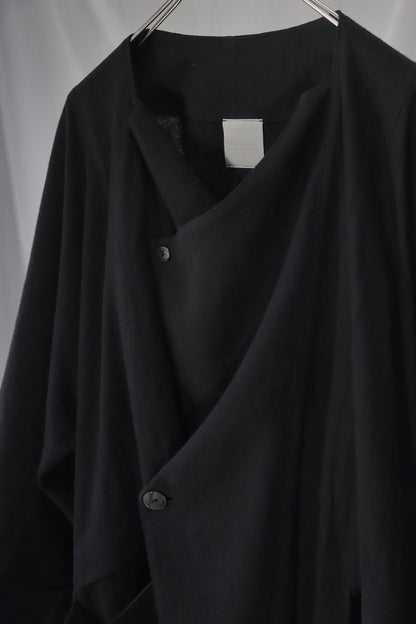 vestido de lino con cuello de tres vías
