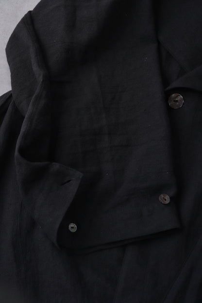 vestido de lino con cuello de tres vías
