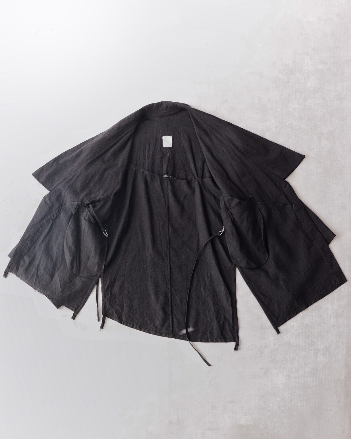 mid-length slit haori