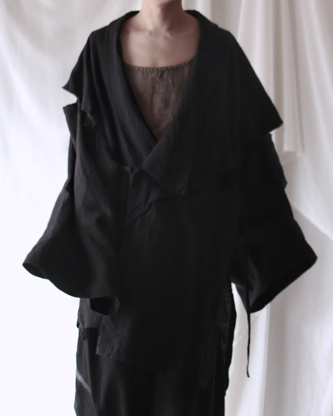 mid-length slit haori