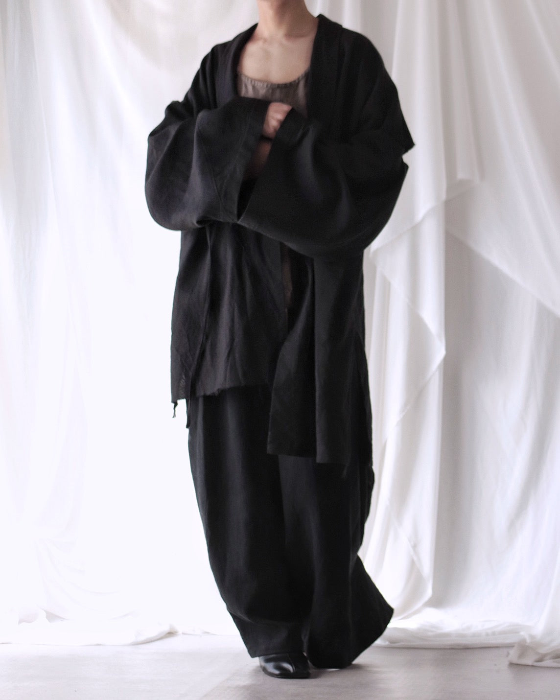 mid-length slit haori