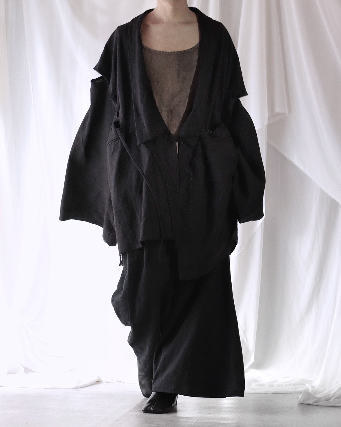 mid-length slit haori