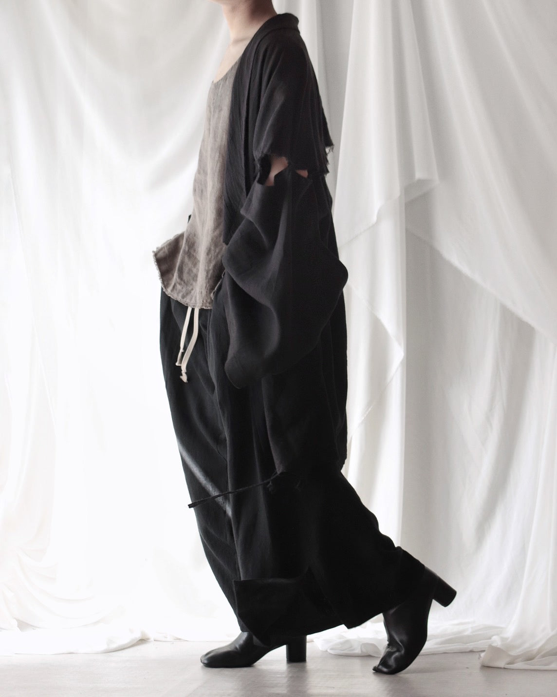 mid-length slit haori