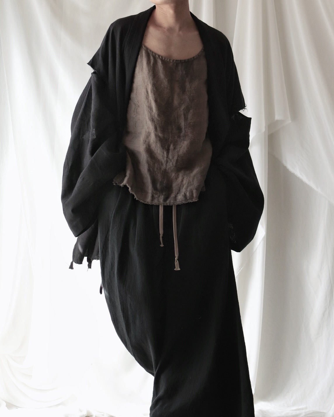 mid-length slit haori
